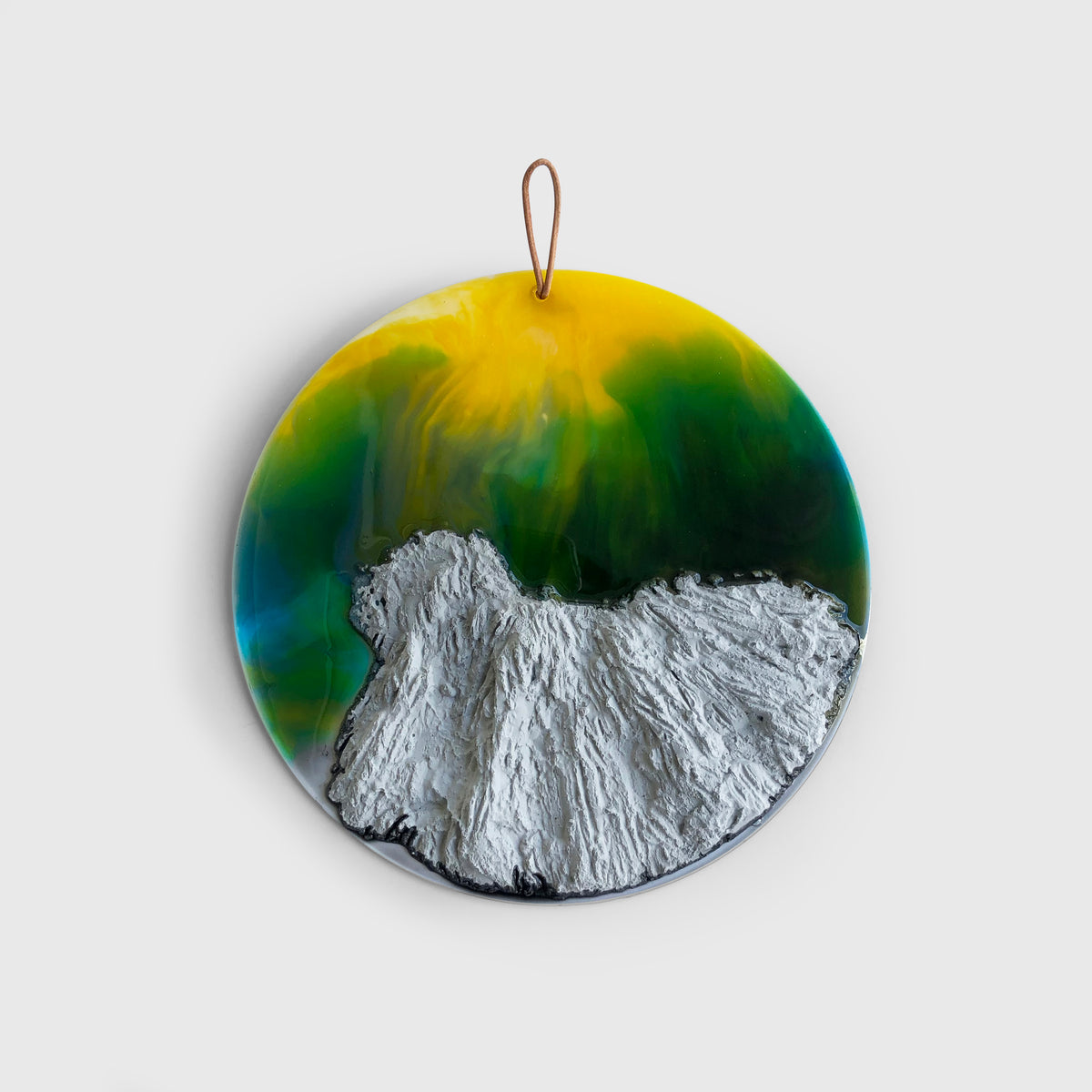 Lion Rock Diffuser Wall art – Rcube Store