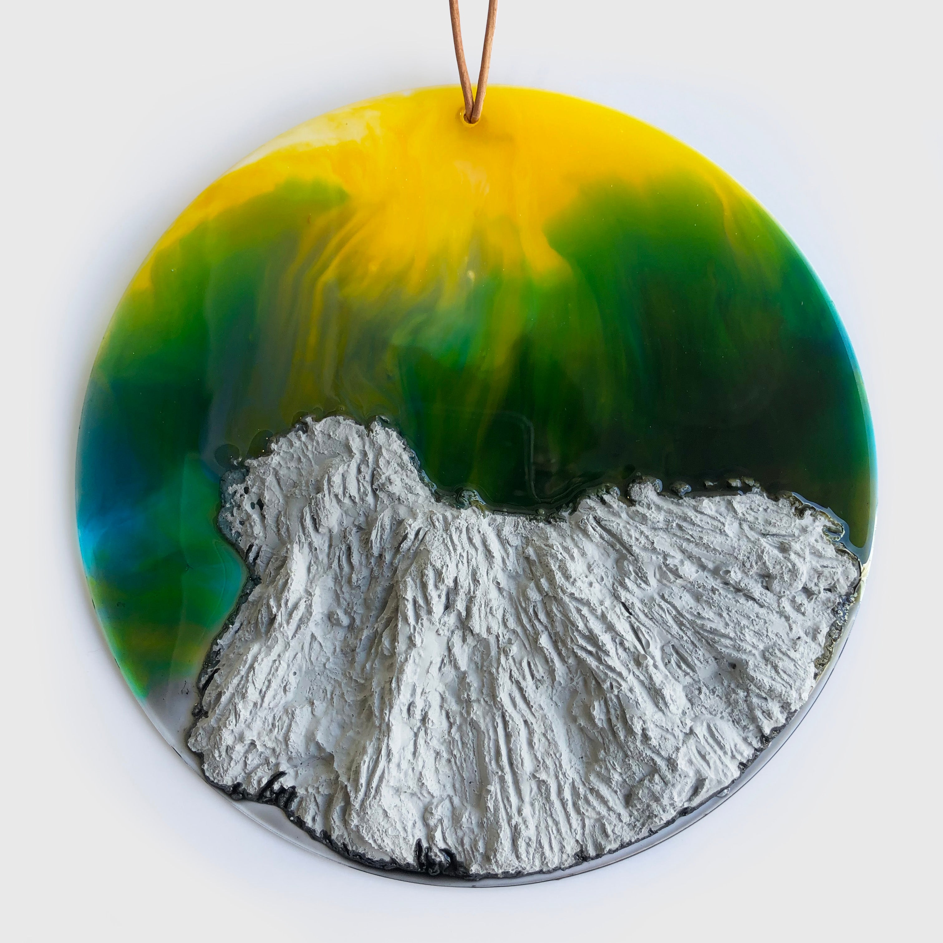 Lion Rock Diffuser Wall art – Rcube Store