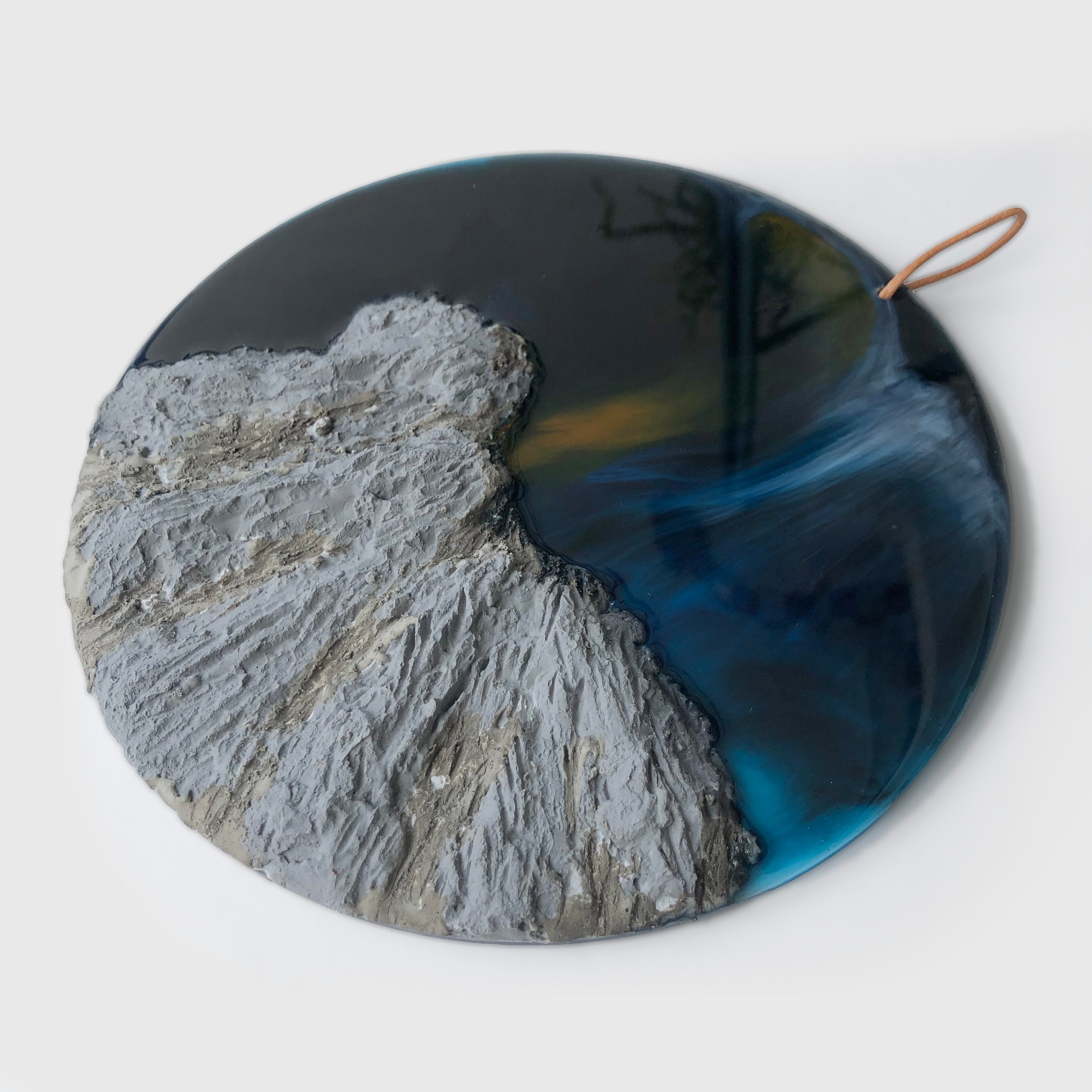 Lion Rock Diffuser Wall art – Rcube Store